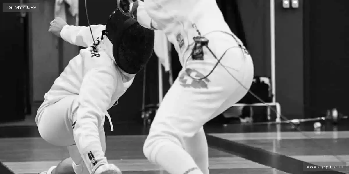 即刻购票，锁定你的热血席位！🎫⚡